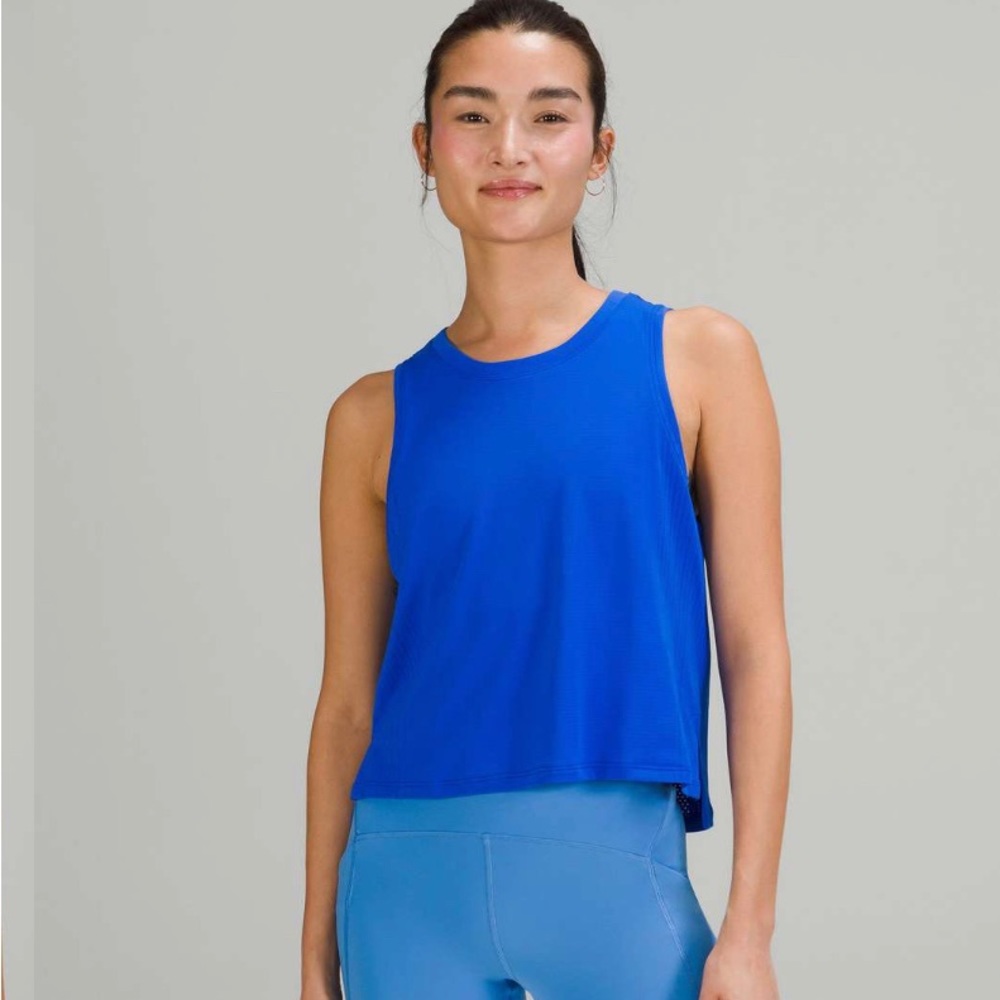 BRAND NEW WITH TAGS LULULEMON train to be tank top Blazer Blue